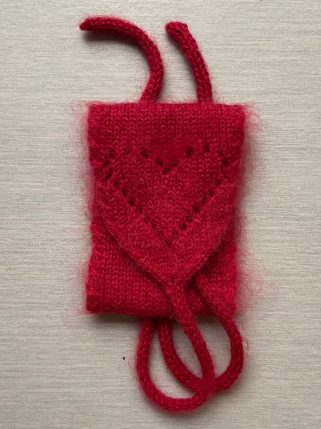 Lace heart headwarmer