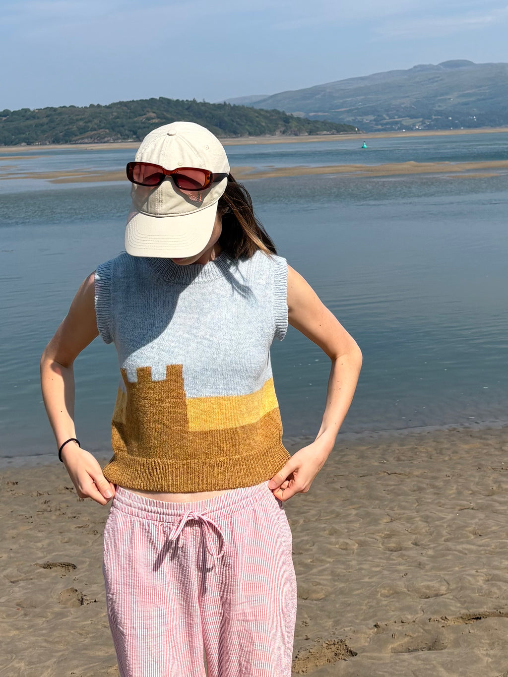 Sand castle vest