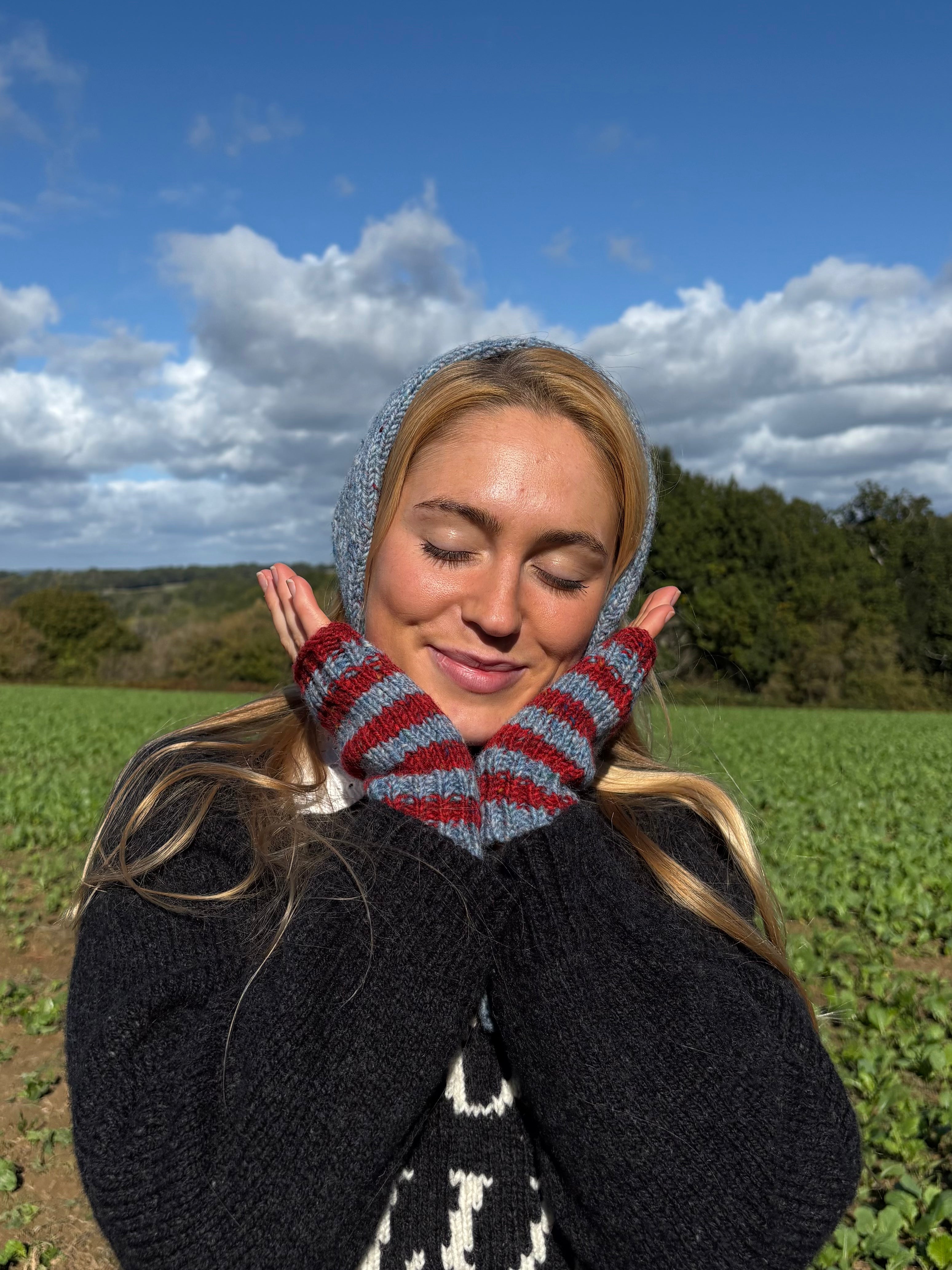 Striped gloves