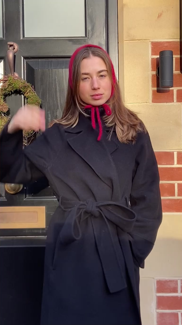 Lace heart headwarmer